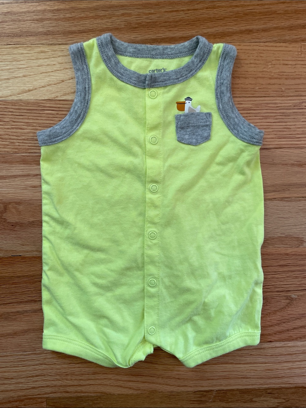 NWOT Summer Sleeveless Snap Romper